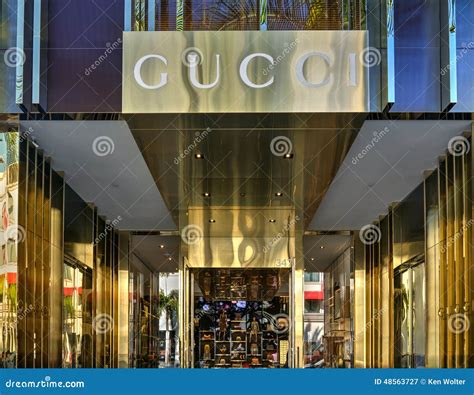 gucci outlet mall near me